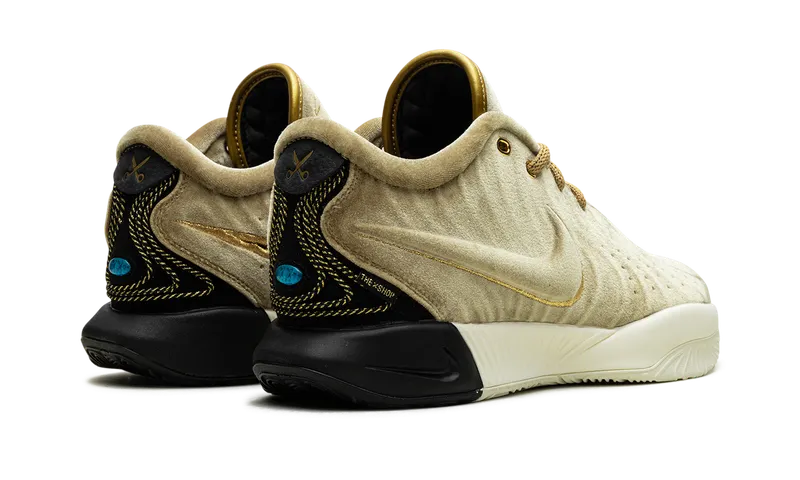 Nike LeBron 21 EP “The Shop Nobility (Solid Sole)” (FZ7884-700)