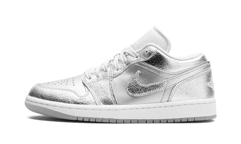 Air Jordan 1 Low SE “Metallic Silver” (FN5030-001)