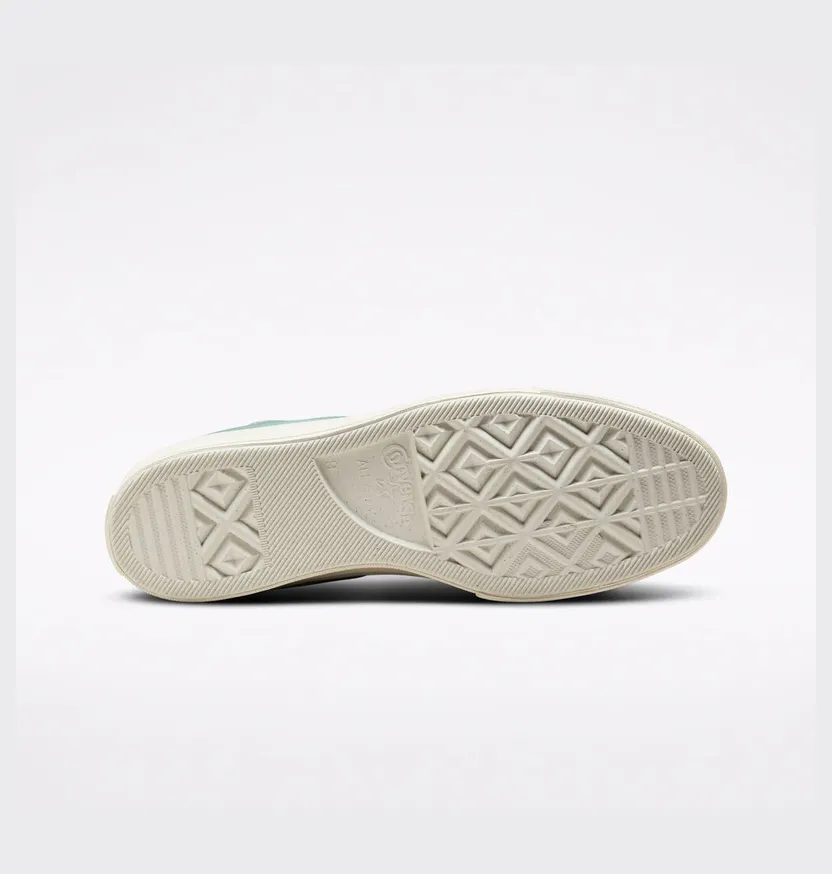 converse-chuck-taylor-all-star A00486C