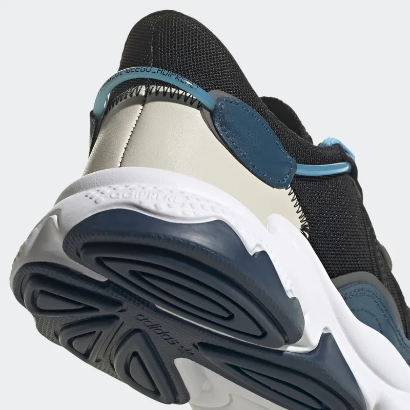adidas OZWEEGO Core Black / Crew Navy / Frozen Yellow (FX6057)