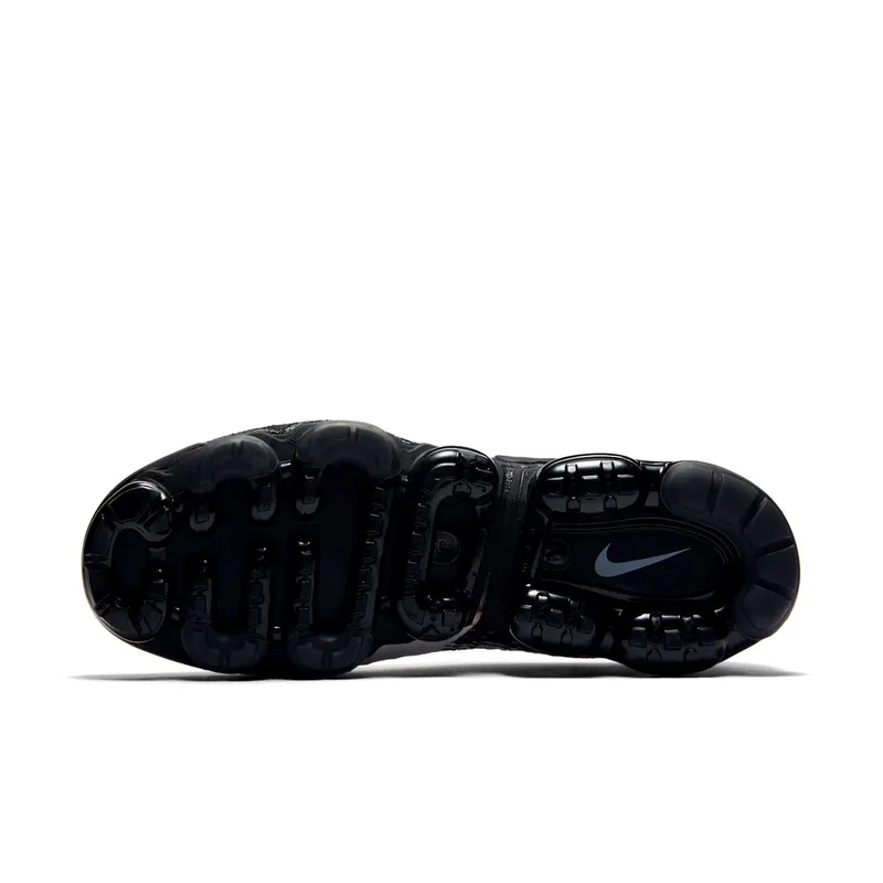 Nike Air VaporMax Flyknit 2 ‘Zebra’ (AV7973-100)