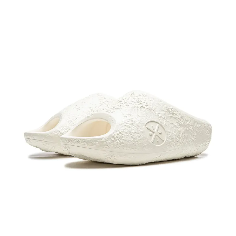 Li-Ning “White” (ABTW003-1)