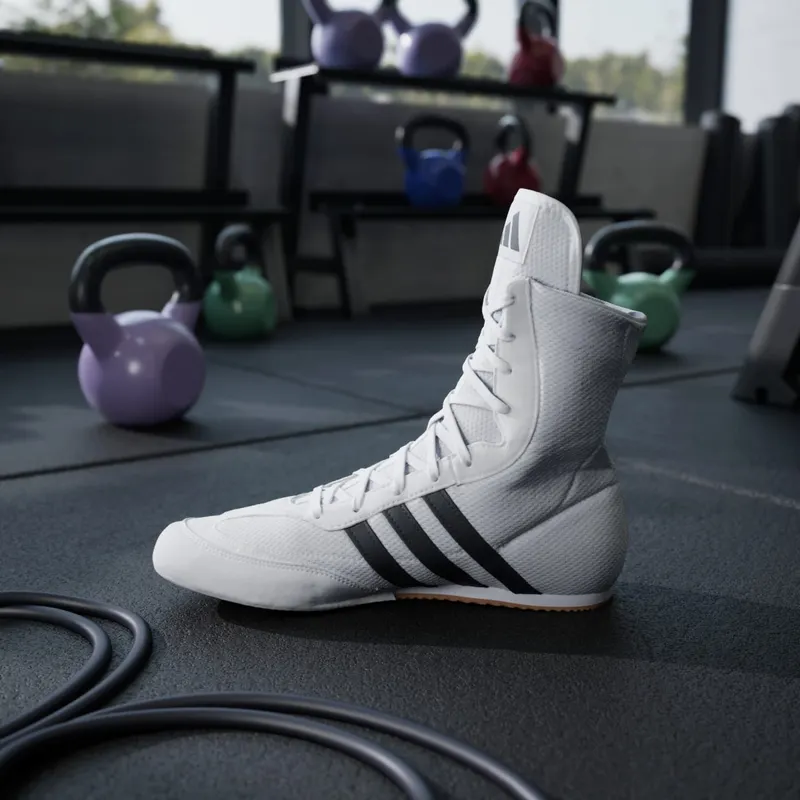 Adidas Box Hog 2.0 Cloud White / Core Black / Cloud White (JQ9162)