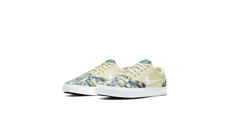 Nike SB Charge CNVS PRM “Fossil / Evergreen Aura / White” (CK4196-200)