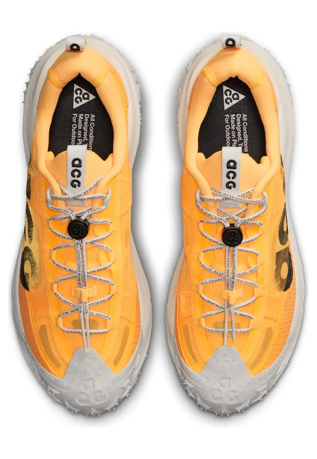 nike-acg DV7903-800
