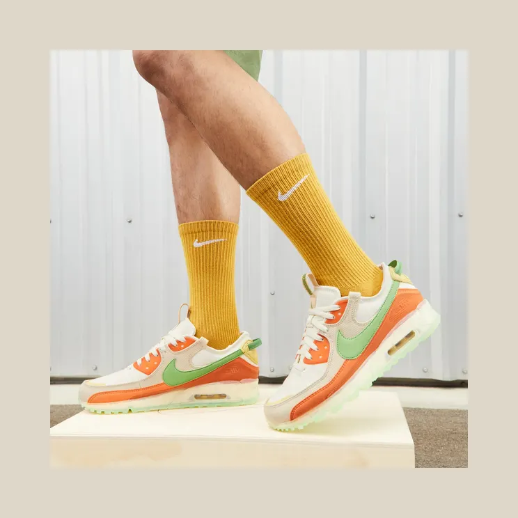 nike-air-max DV7413-100