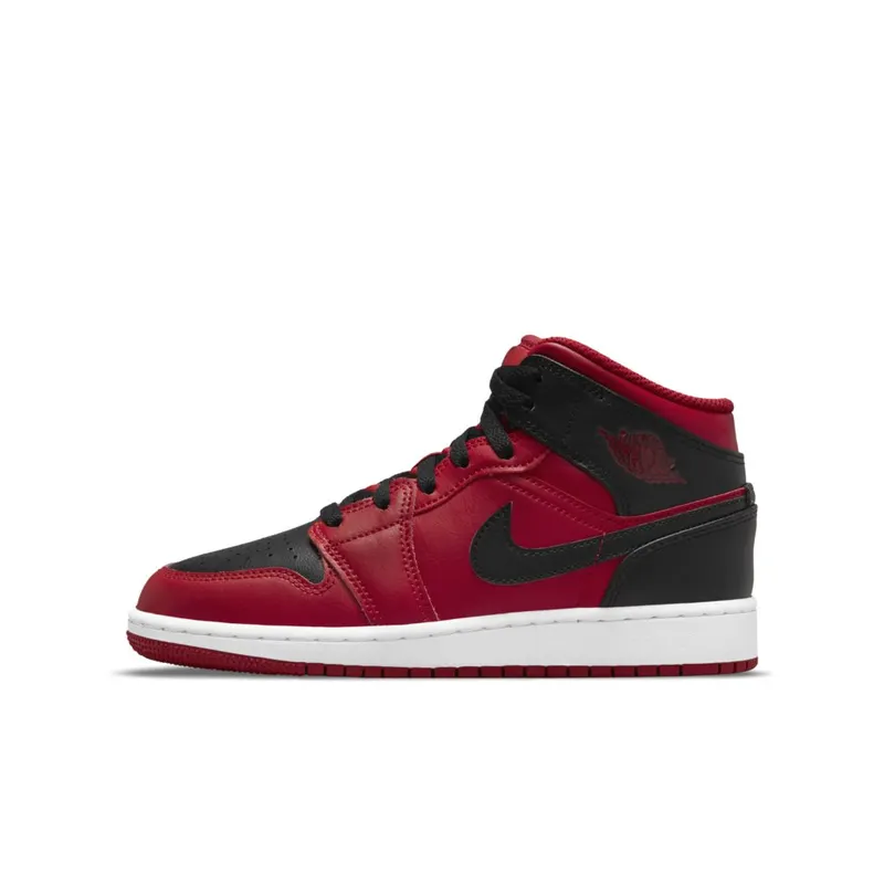 Air Jordan 1 Mid Reverse Bred (GS) – “Black / Gym Red / White” (554725-660)