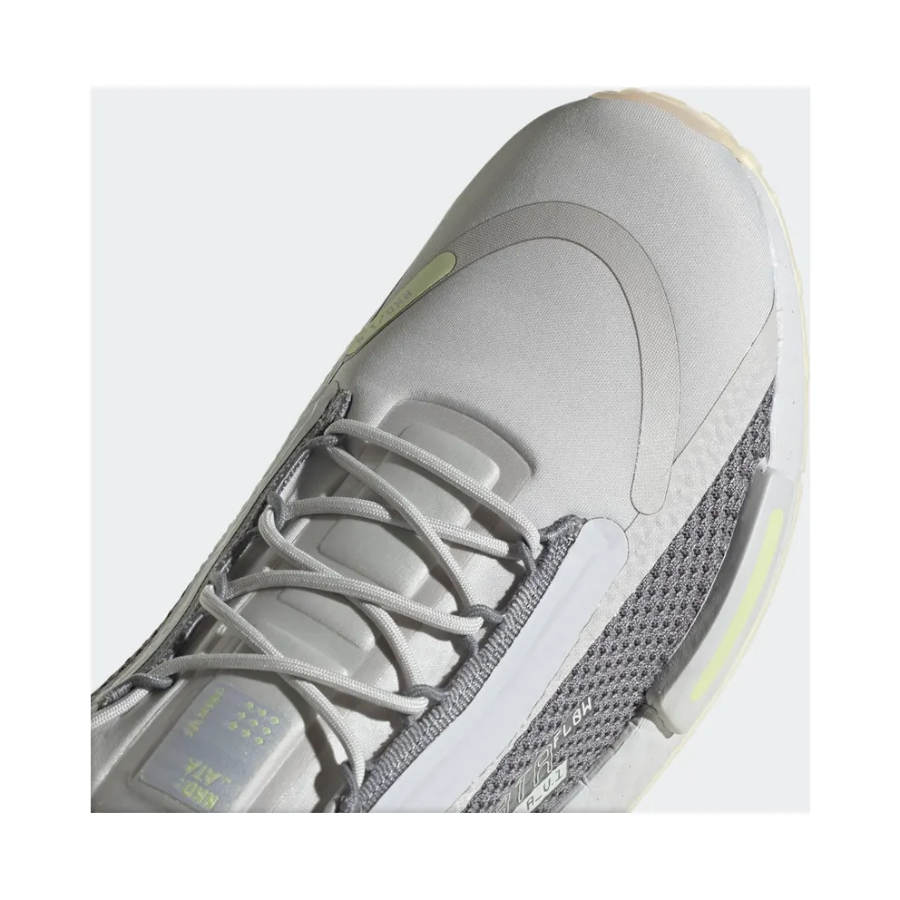 adidas NMD_R1 Spectoo Grey One / Grey Three / Yellow Tint (FZ3203)