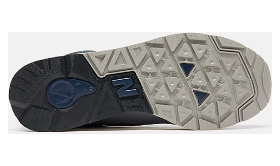 new-balance-1600 CM1600G