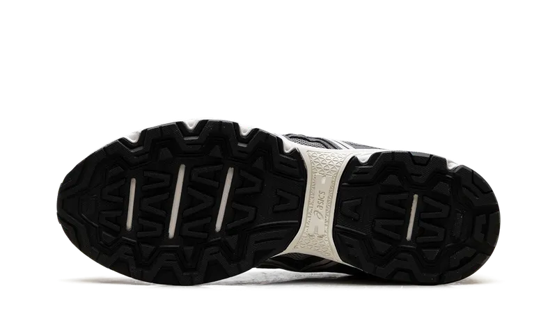 Asics Gel Nunobiki “Clay Grey” (1203A536-022)