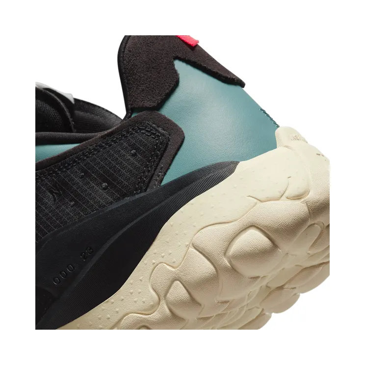 air-jordan-delta CV8121-063