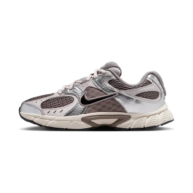Nike V5 RNR “Cave Stone / College Grey / Vast Grey / Black” (HQ6411-200)