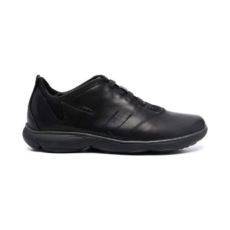 Geox Nebula low-top “Black” (U52D7B00046)