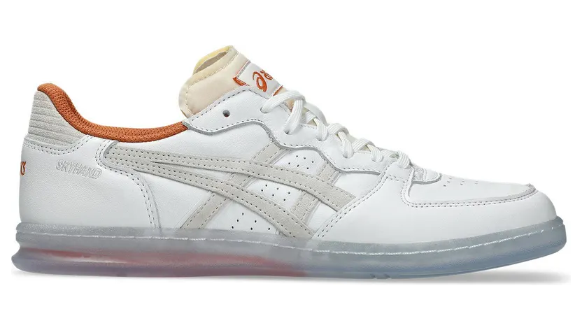 asics-skyhand 1203A613-100