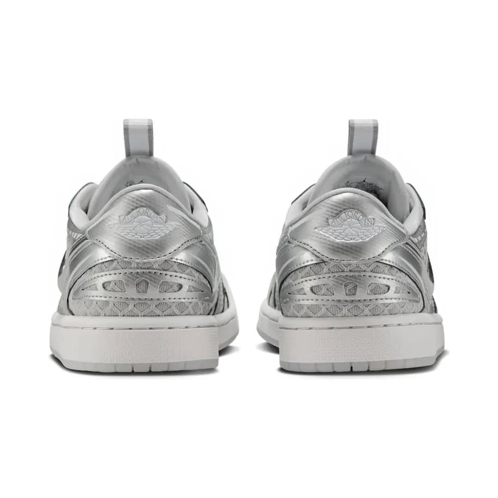 Air Jordan 1 Low Method of Make V3 “Metallic Silver” (HQ2186-002)