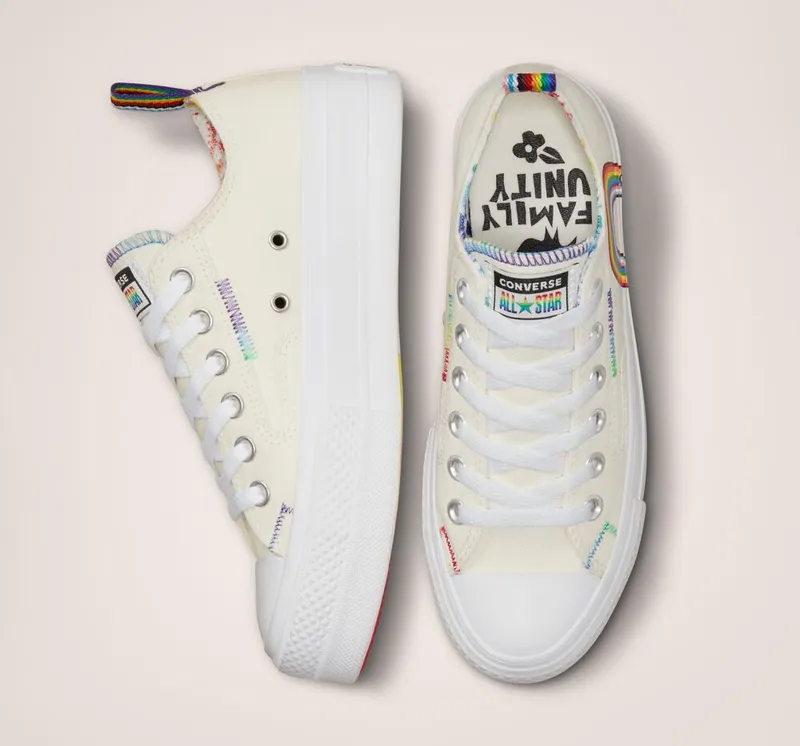 Converse Chuck Taylor All Star Lift Platform Pride (A02264C)