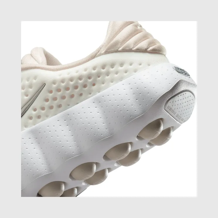 nike-mind-002 HQ4310-101