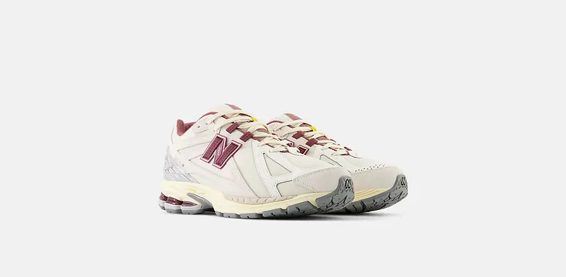 New Balance 1906R White Burgundy (M1906RAS)