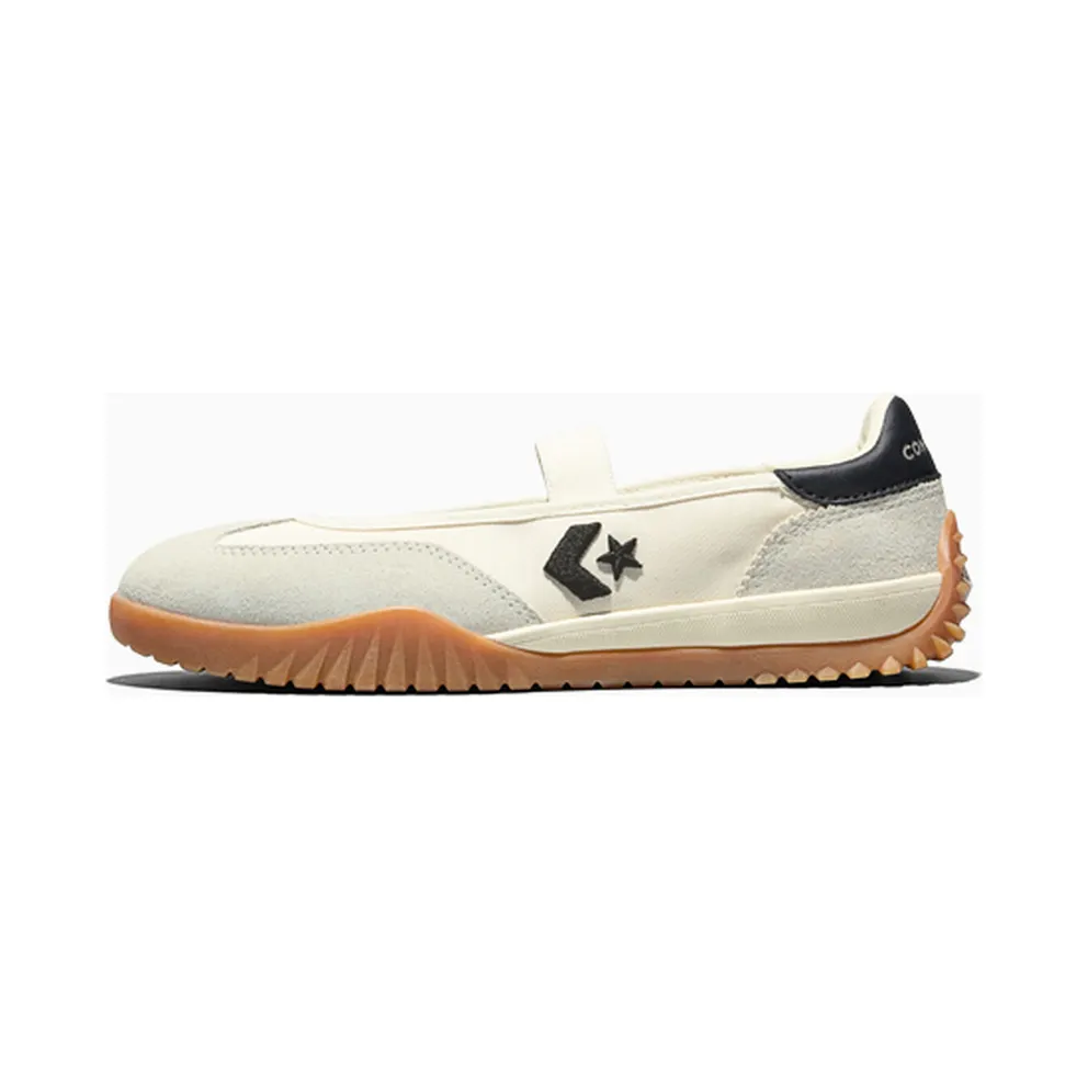 Converse Run Star Ballet Flat Egret / Black / Gum 6