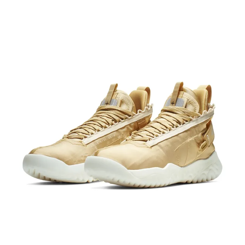 Jordan Proto React Light Cream Light Cream/Black-Club Gold-Sail (BV1654-200)