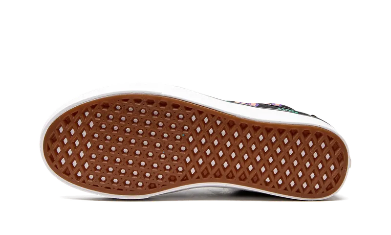 Vans Comfycush Sk8- “BLACK/PURPLE” (VN0A7TNOMUL)