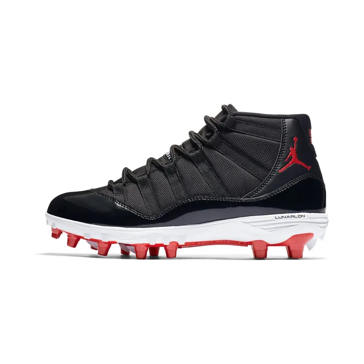 Jordan 11 Retro Cleat Bred