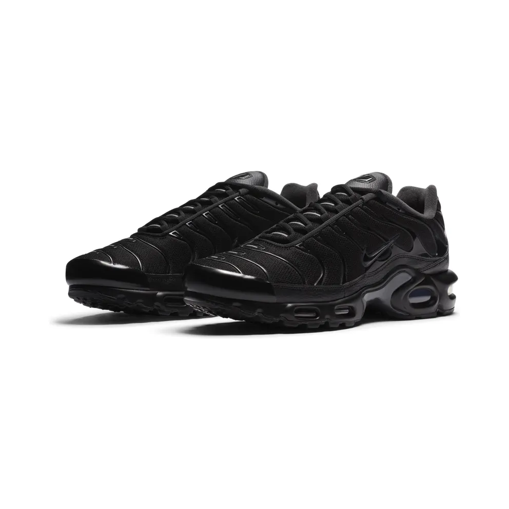 Nike Air Max Plus “Black / Clear / Dark Smoke Grey” (CT1097-001)
