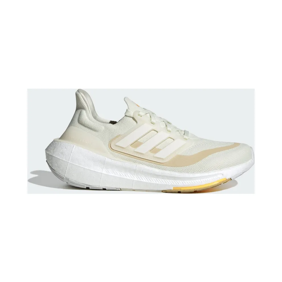 adidas Ultra Boost Light Ivory Core White Crystal Sand (ID3318)