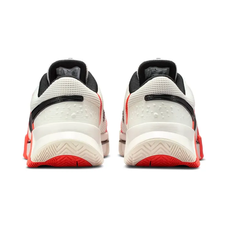 nikecourt IQ5181-100