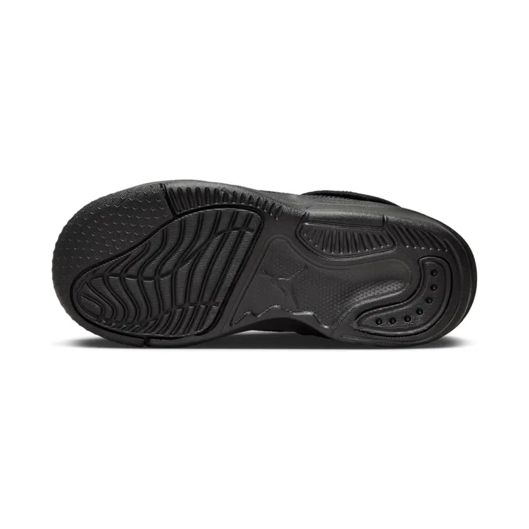 air-jordan-max-aura DZ4354-001