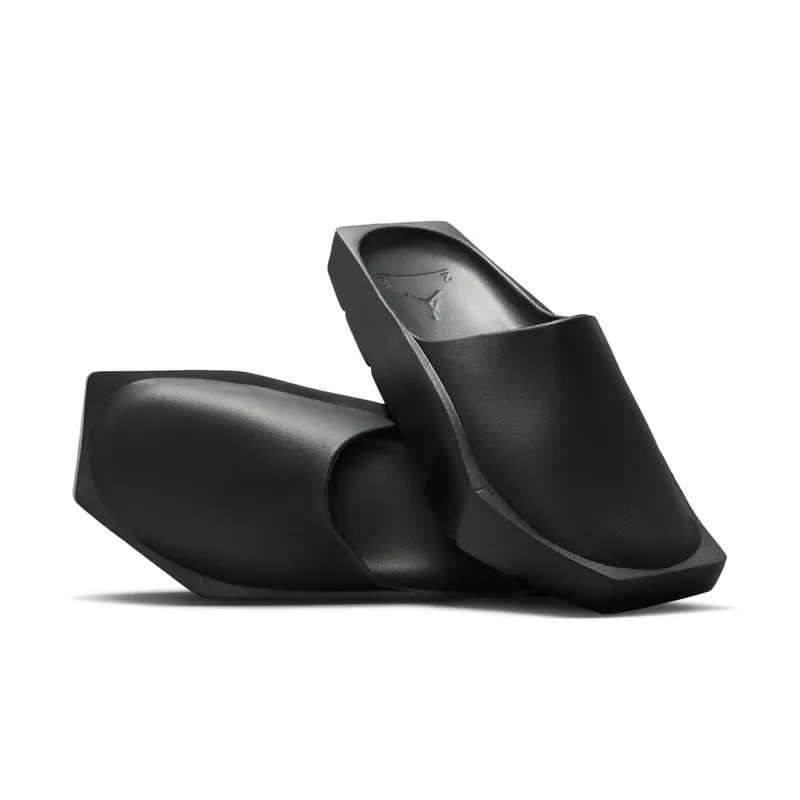 Jordan Hex Mule “Triple Black” (DX6405-001)