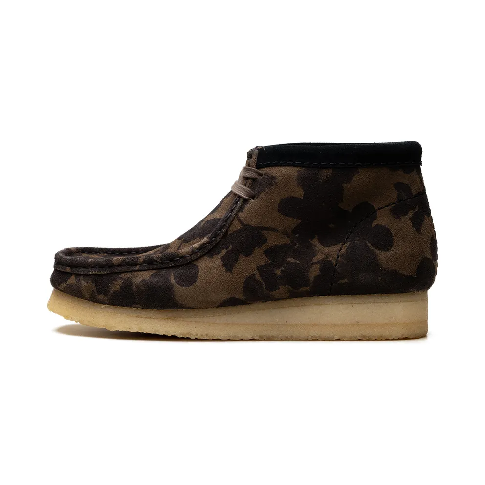 Clarks Wallabee Boot “Black/Khaki” (26174035)