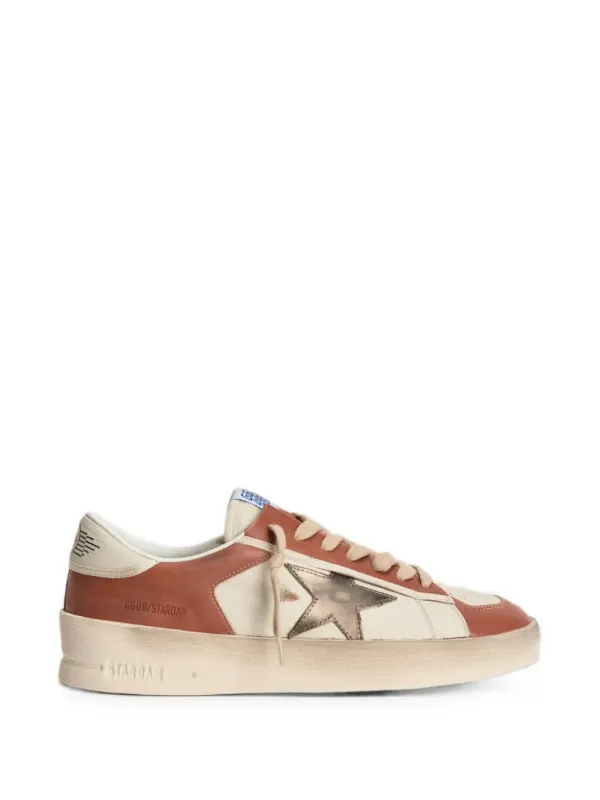 Golden Goose Stardan sneakers with ster-patch – Beige (GMF00479F008526)