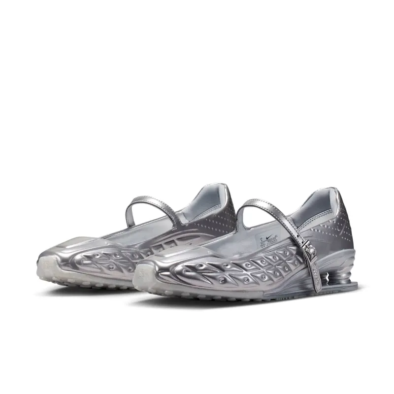 Nike Shox Z Calistra “Metallic Silver/Flat Silver/Metallic Silver” (IR5510-002)