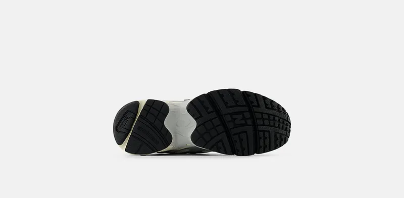 New Balance 725v1 “Grey Matter Black” (ML725CE)