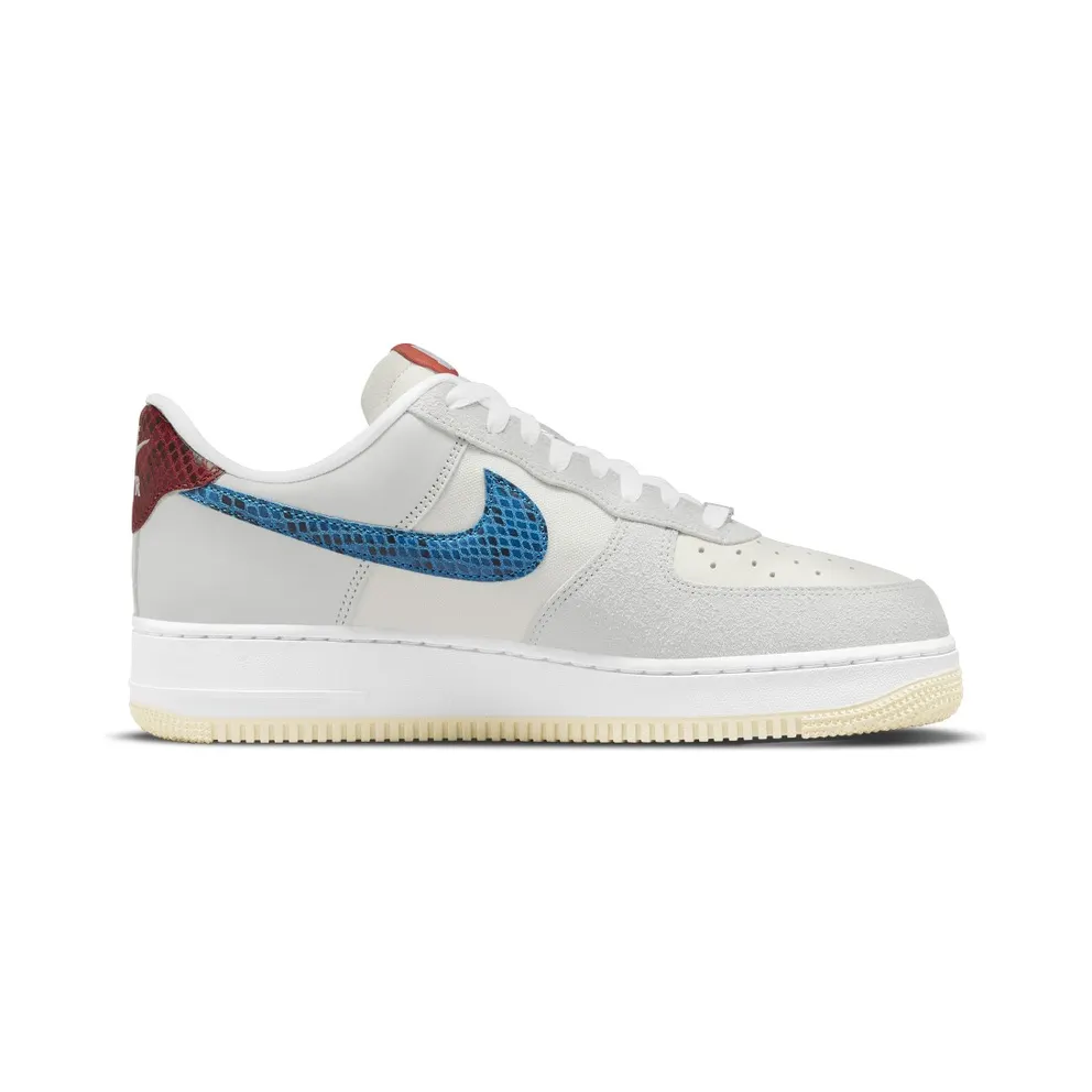 Nike x Undefeated Air Force 1 Low SP 5 On It Dunk Vs AF1 (2021) – “White / Neutral Grey-blue-red” (DM8461-001)
