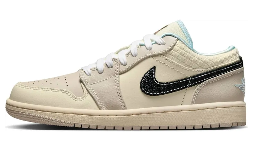 Jordan 1 Low SE Sanddrift Glacier Blue (HQ3440-101)