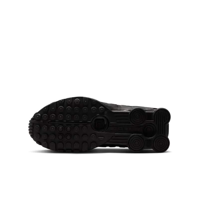 Nike Shox R4 “Blackout” (CW2626-003)