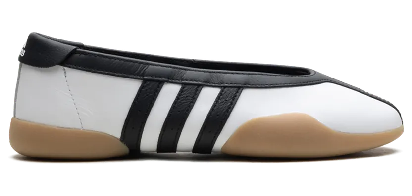 adidas Taekwondo Mei “Ballet”: wit, zwart en een gum-zool (5)