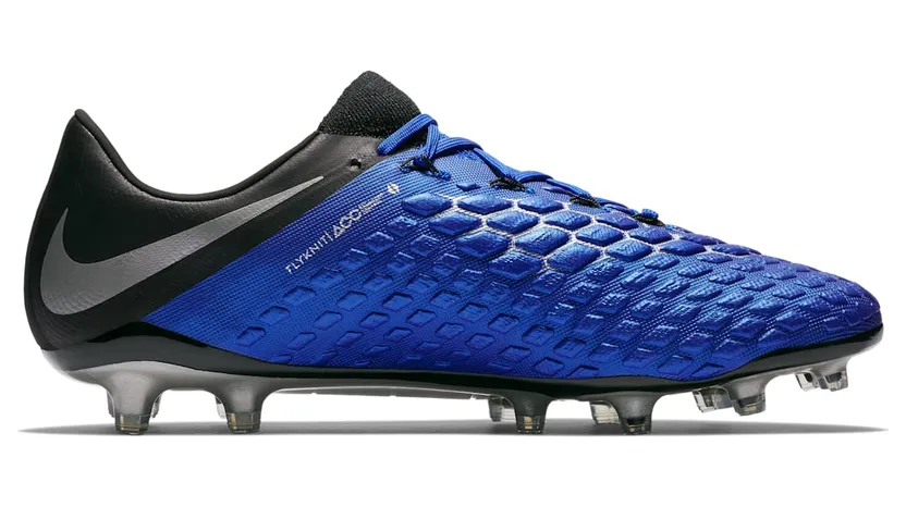 nike-hypervenom AJ3805-400