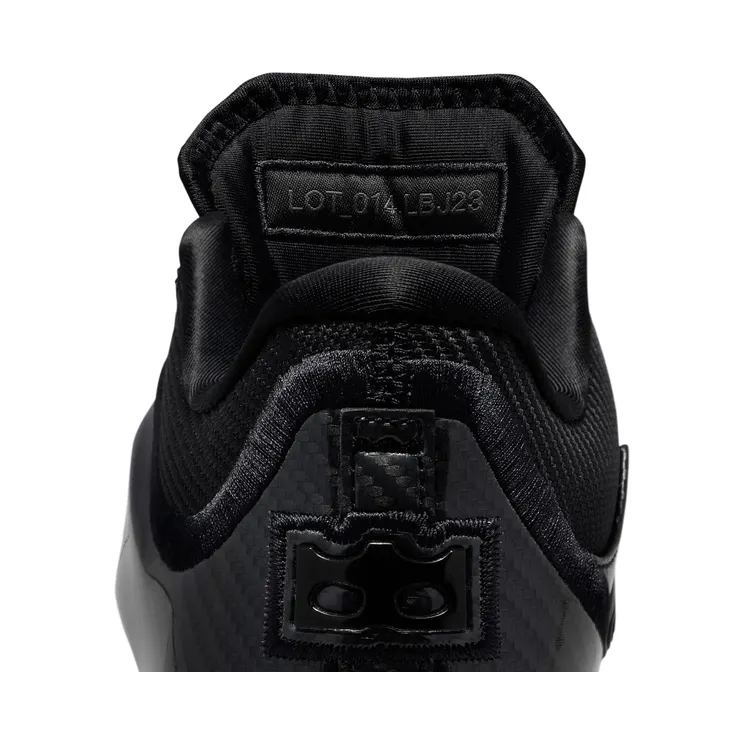 nike-lebron IR4517-001