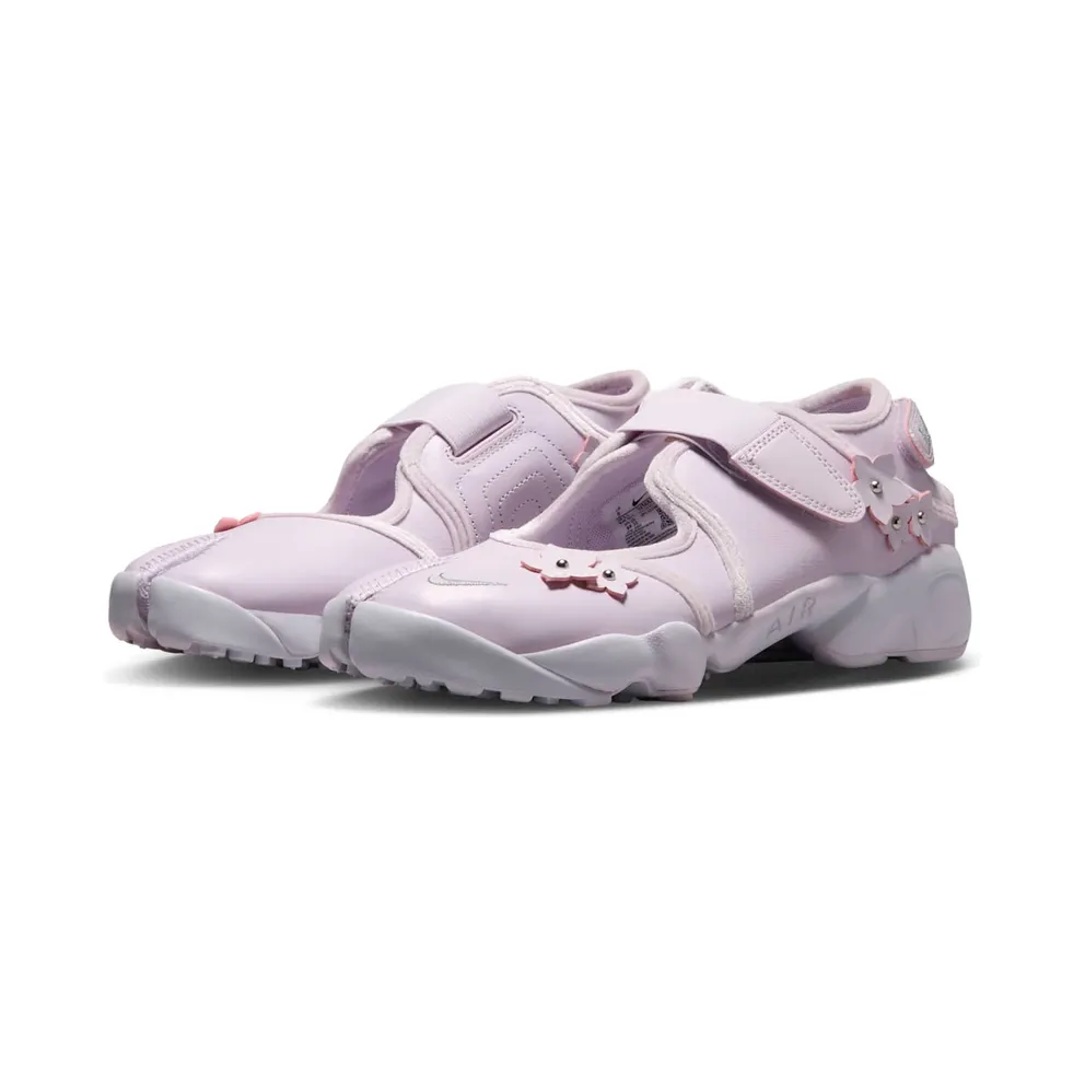 Nike Rift BLEACHED LILAC/METALLIC SILVER-WOLF GREY (IV5682-500)