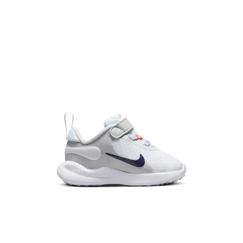 Nike Revolution 7 SE White Photon Dust Vapor Green Midnight Navy (FN4990-100)