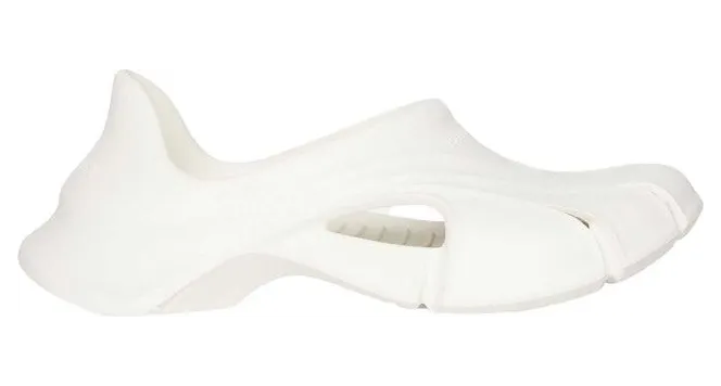 Balenciaga Mold Closed In Beige (692595W3CEP9100)