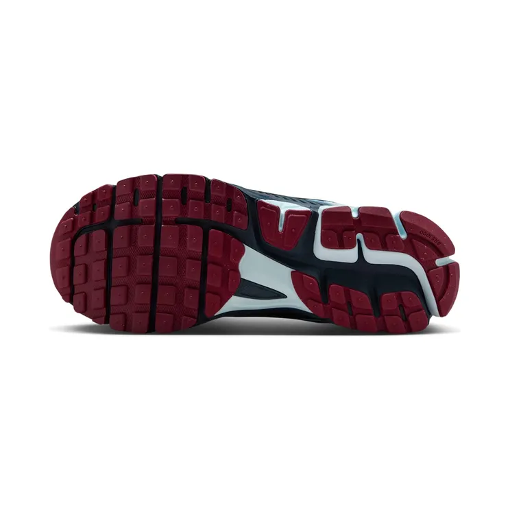 nike-air-zoom IB7700-400