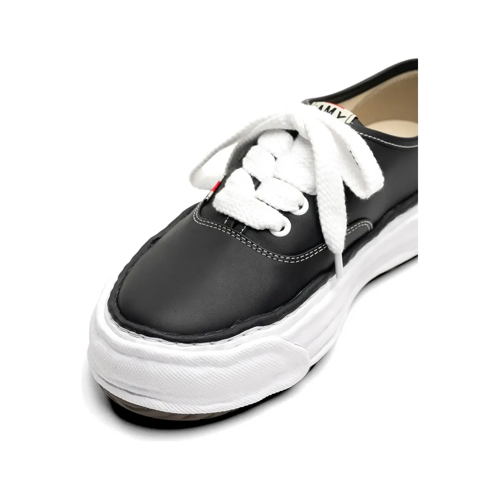 Maison Mihara Yasuhiro Baker 26 “Black” (A16FW702)