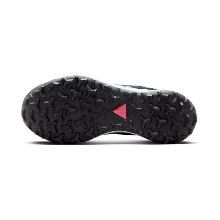 nike-acg DR1030-001