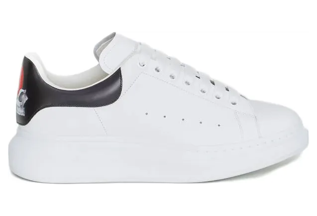 Alexander McQueen Oversized Heart Skull (660426WIA4I9061)