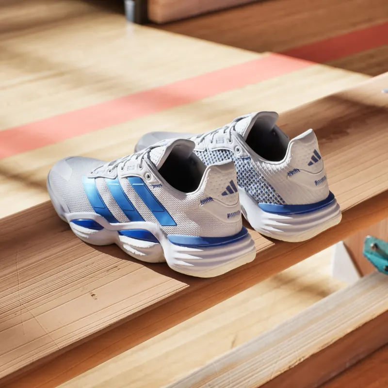 Adidas Stabil 16 Indoor Cloud White / Royal Blue / Royal Blue (JP9801)
