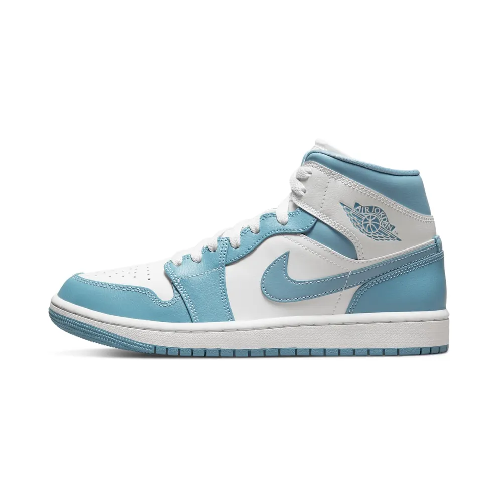 Jordan 1 Mid UNC (2022) (W) – “White / Worn Blue / Sail” (BQ6472-141)